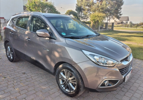 Hyundai ix35 cena 46900 przebieg: 120000, rok produkcji 2015 z Oleśnica małe 121